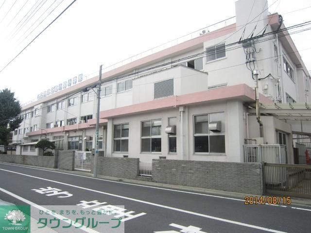 小学校　南小岩諸学校（小学校）まで400m