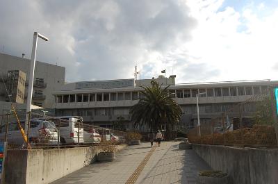 役所　古賀市役所（役所）まで562m