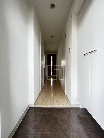 玄関　アーデン谷町　玄関スペース