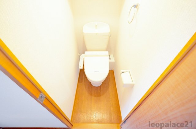 トイレ　同シリーズの類似となります。現況を優先致します。