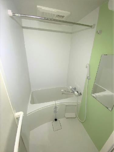 バス・シャワールーム　仕様・設備は現況と異なる場合があります。現況優先。