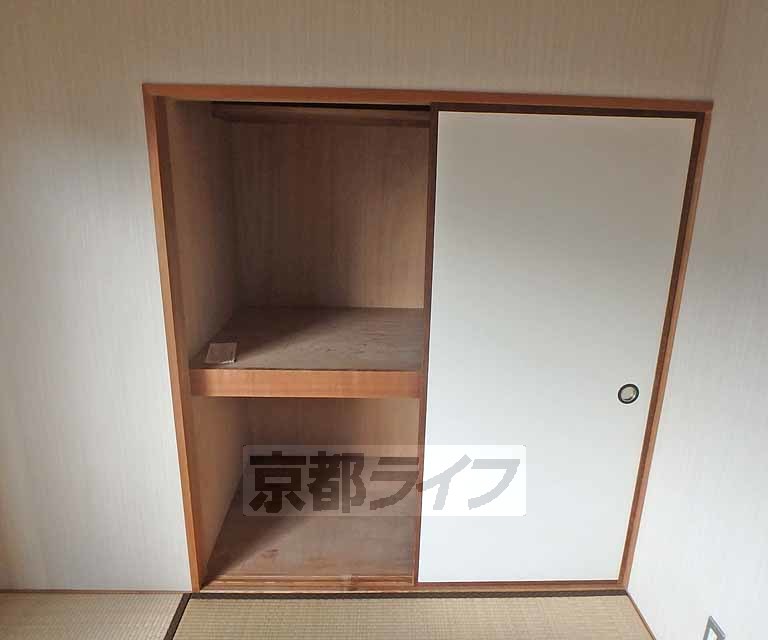 収納　押入れです
