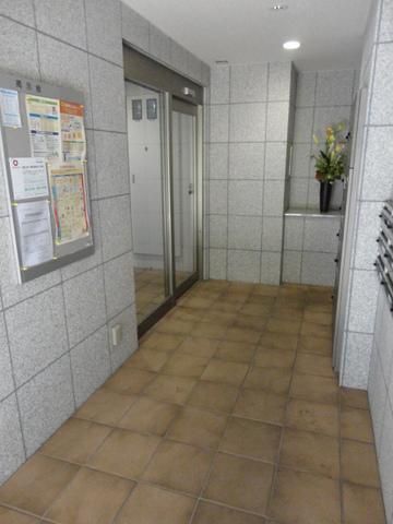 エントランス　★お洒落なエントランスです★