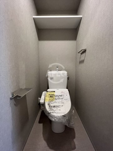 トイレ　ドゥーエ天満橋　温水洗浄便座