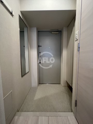 玄関　ドゥーエ天満橋　玄関