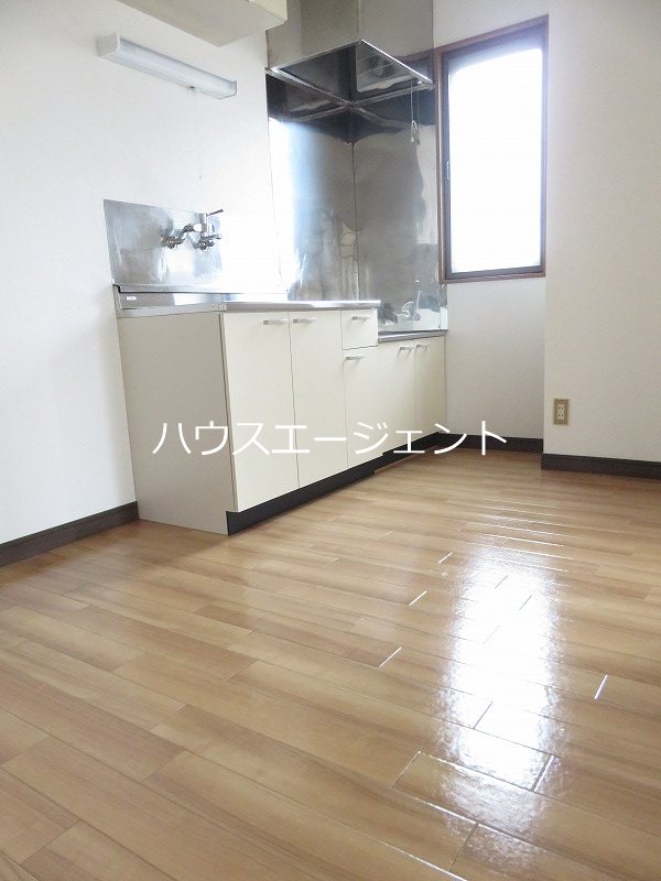 キッチン　ガスコンロ設置可能です。