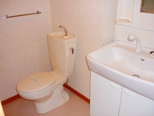 トイレ　トイレ