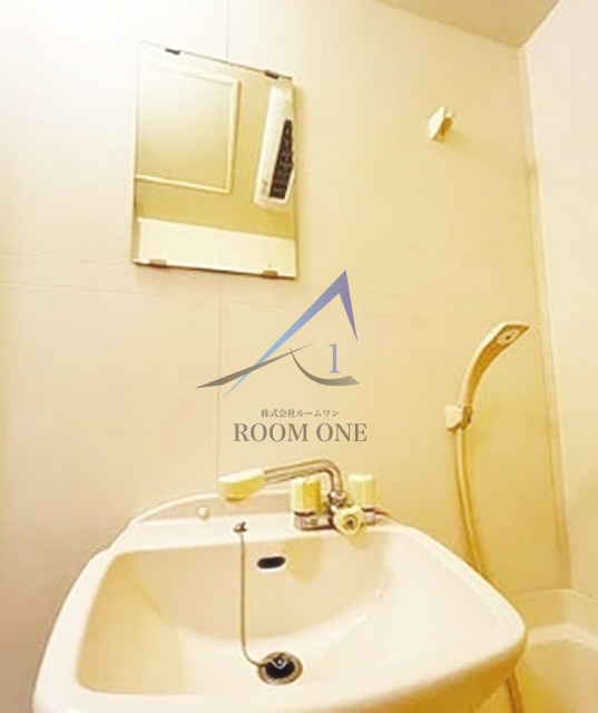 洗面設備　洗面台です。