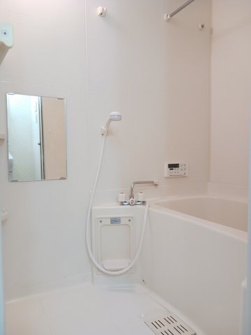 バス・シャワールーム　きれいなお風呂です