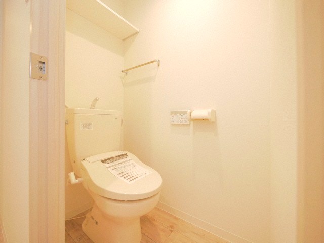 トイレ　☆ウォシュレット完備☆