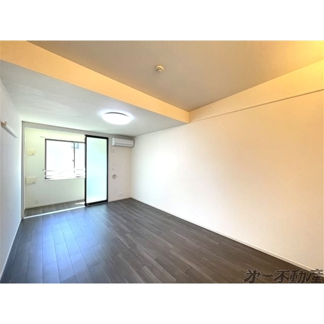 建物外観　洋室