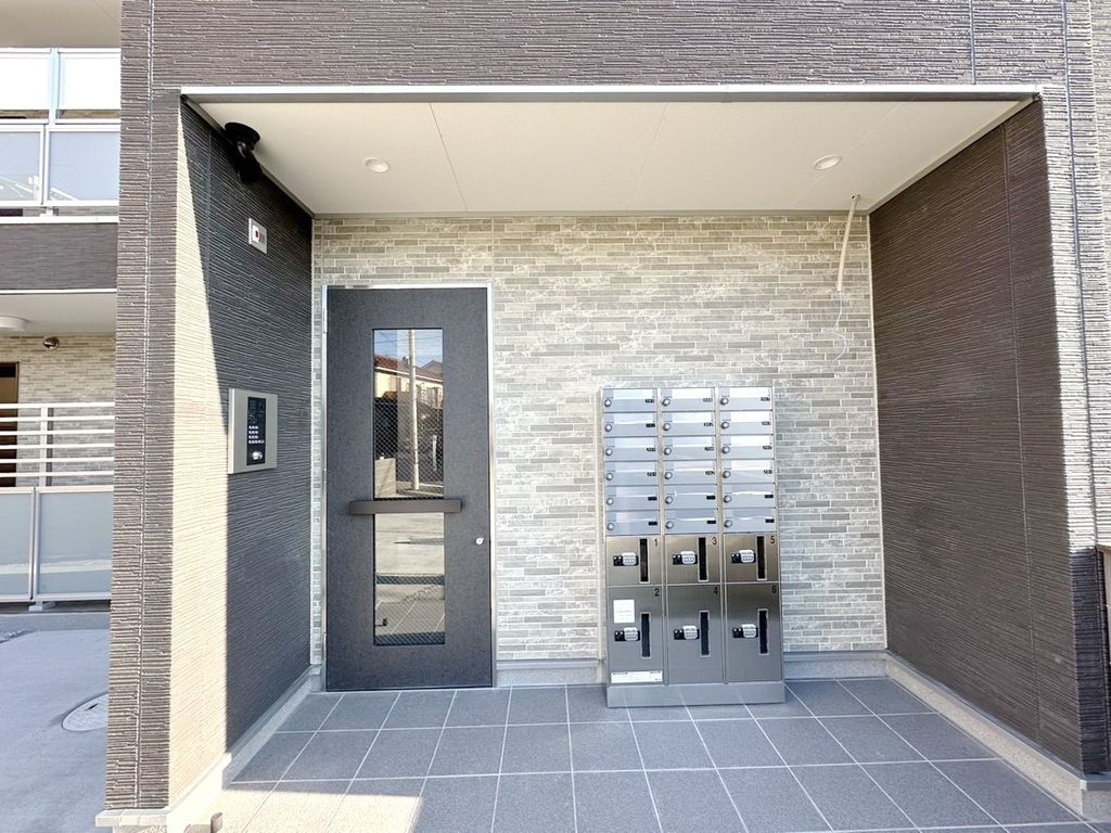 エントランス　エントランス