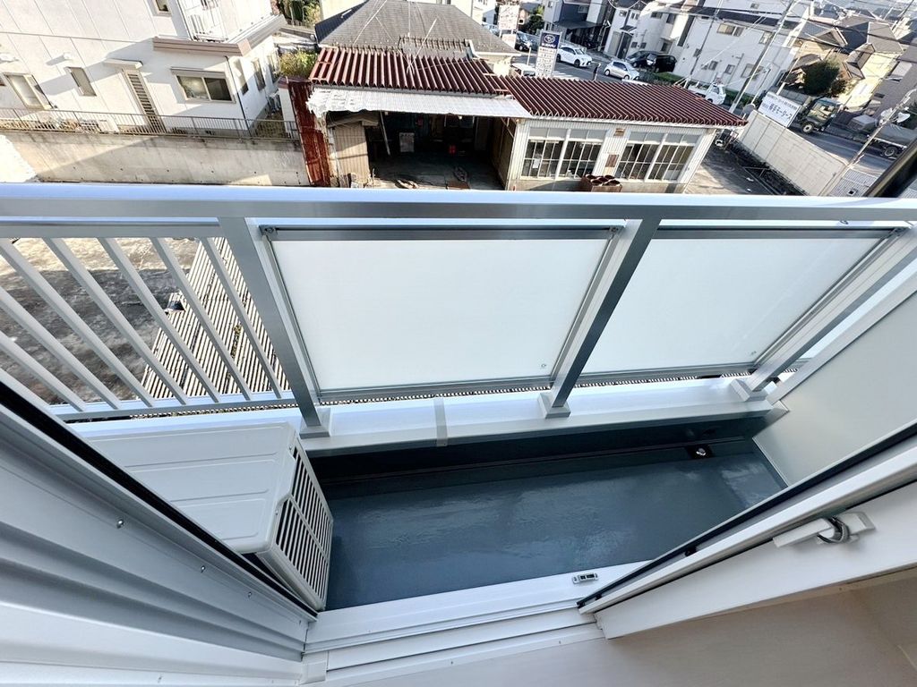 バルコニー　バルコニー