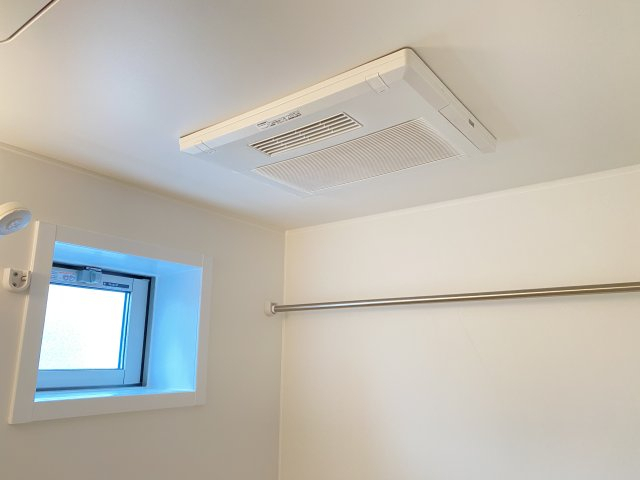 その他設備　浴室乾燥機