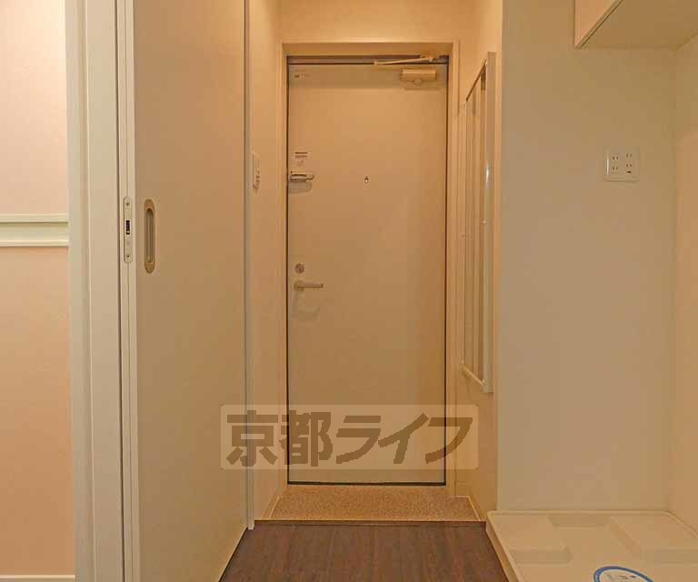 玄関　玄関です。