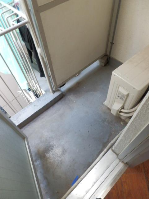 バルコニー　バルコニー