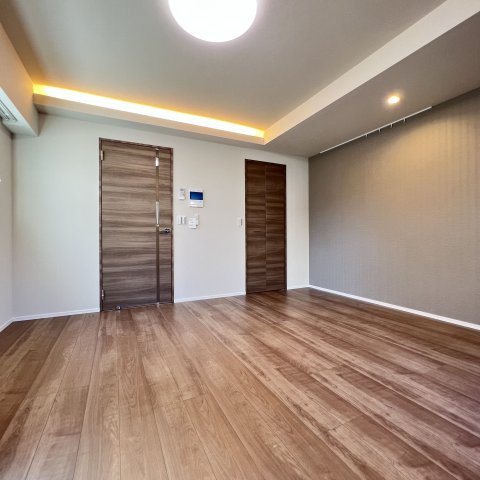 居室・リビング　同仕様タイプです