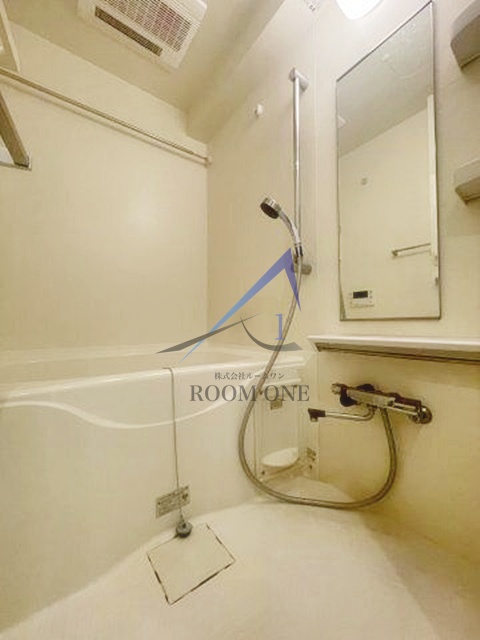 バス・シャワールーム　お風呂です。