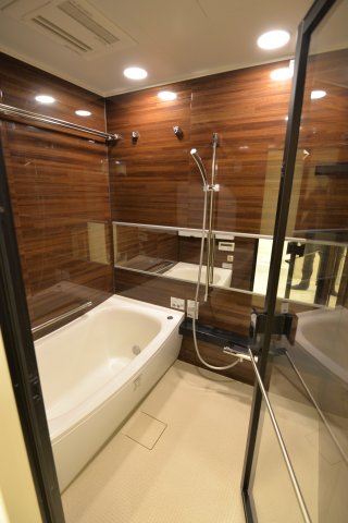 バス・シャワールーム　＊別部屋参照