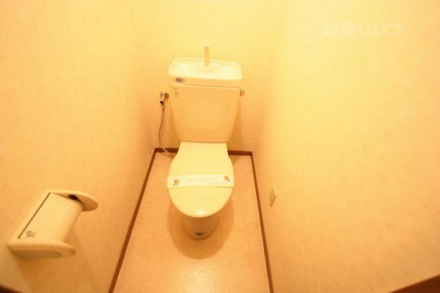 トイレ　きれいなトイレ。