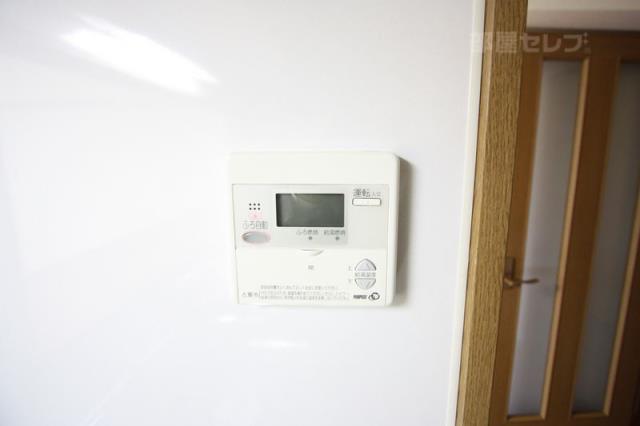 その他設備　給湯機です。