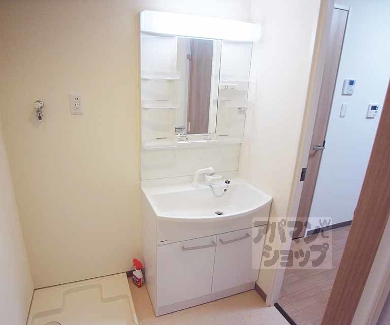 洗面設備　シャンプードレッサー。