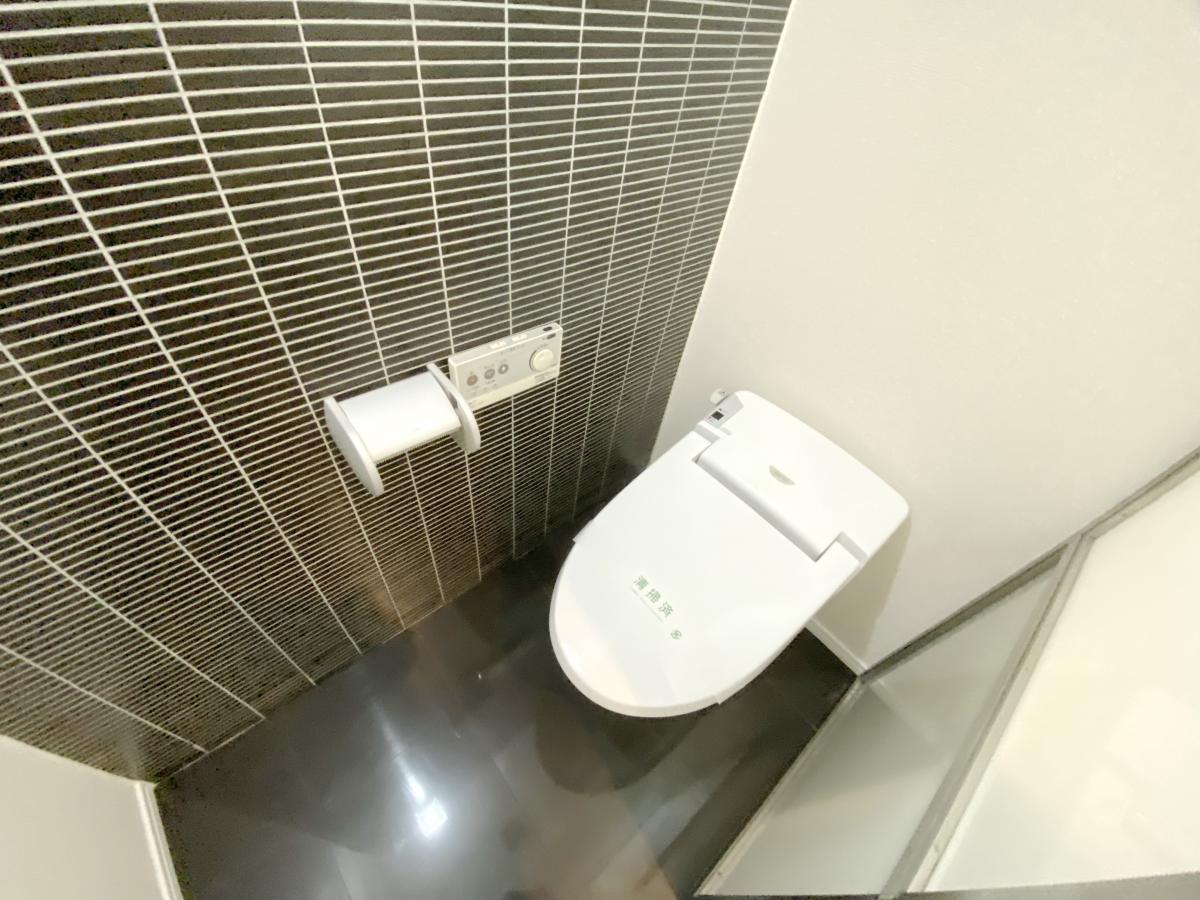 トイレ　※別部屋参考写真