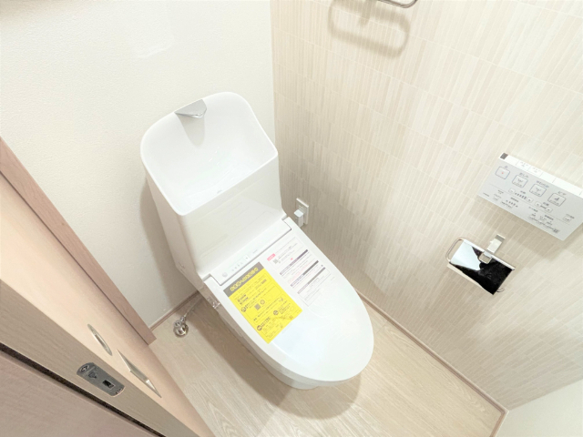 トイレ　参考写真