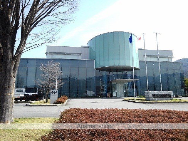 役所　市川三郷町役場（役所）まで1400m