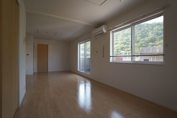 居室・リビング　２０１