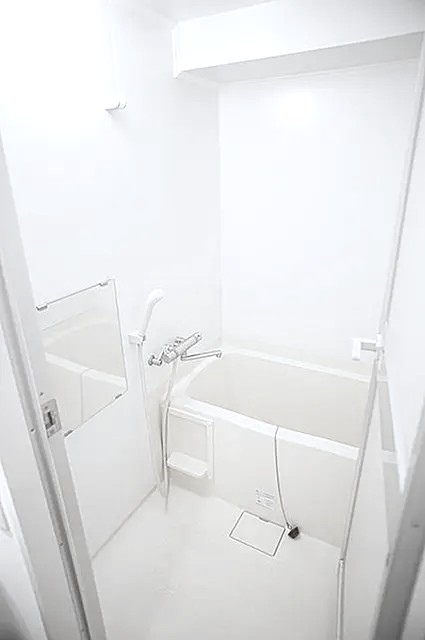 バス・シャワールーム　風呂