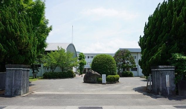 小学校　加茂名小学校（小学校）まで700m