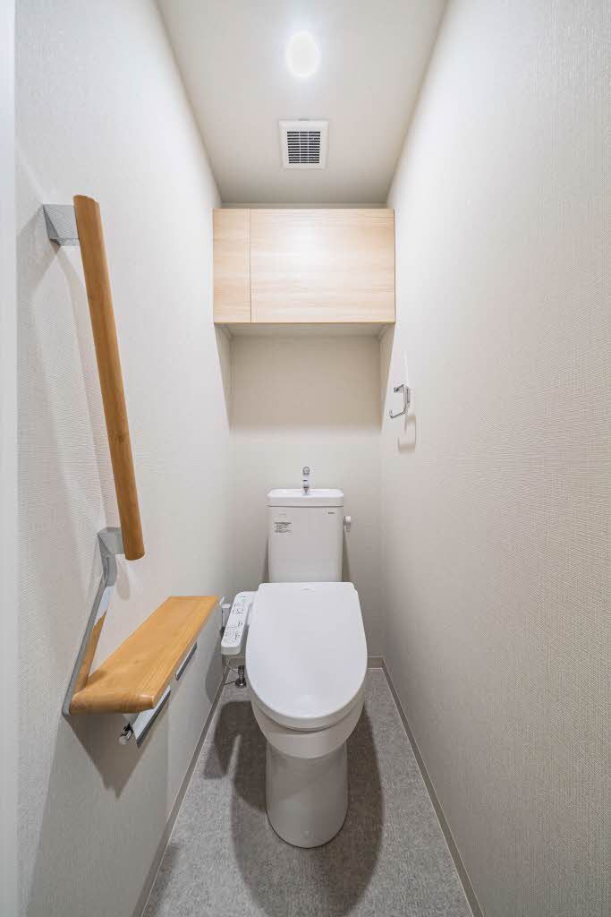 トイレ　トイレ