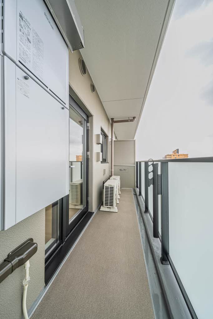 バルコニー　バルコニー