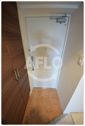 玄関　Luxe今里II　玄関