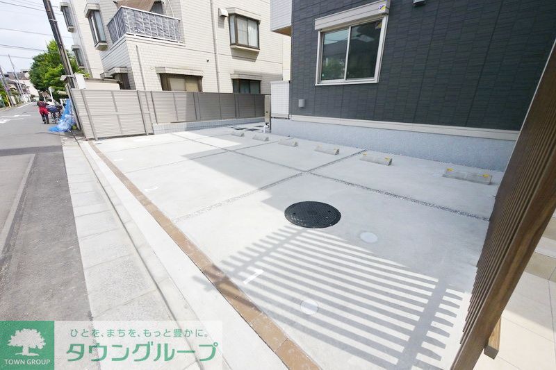 駐車場　駐車場