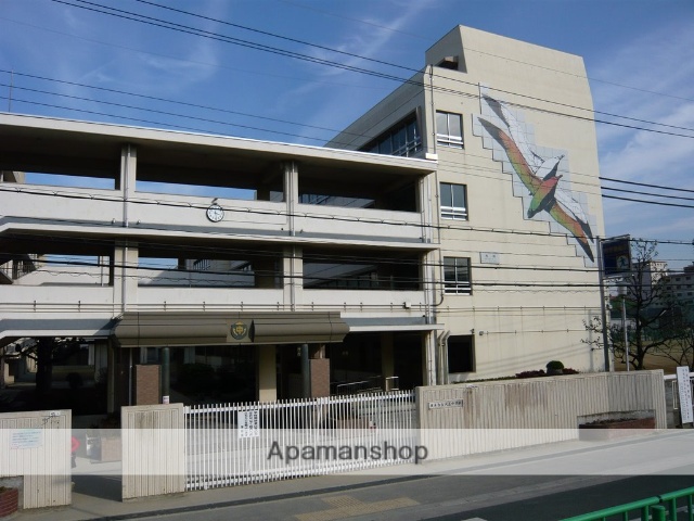 中学校　茨木市立天王中学校（中学校）まで5365m