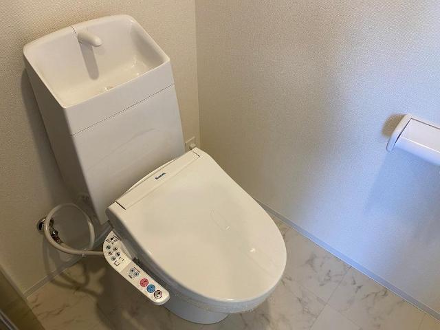 トイレ　シャワー付トイレ（イメージ）