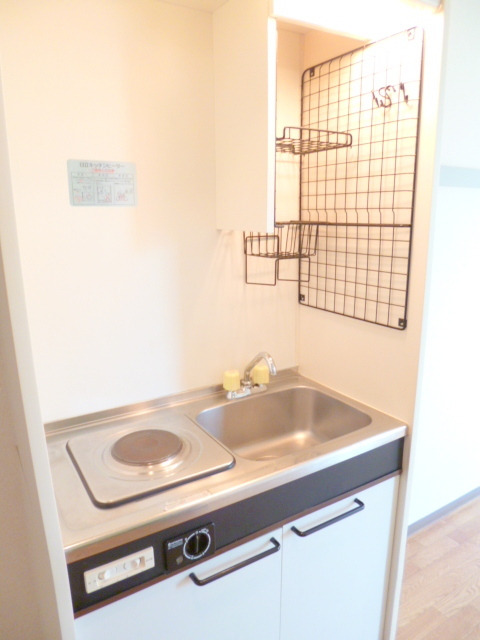 キッチン　★脇に物が置けるキッチン★