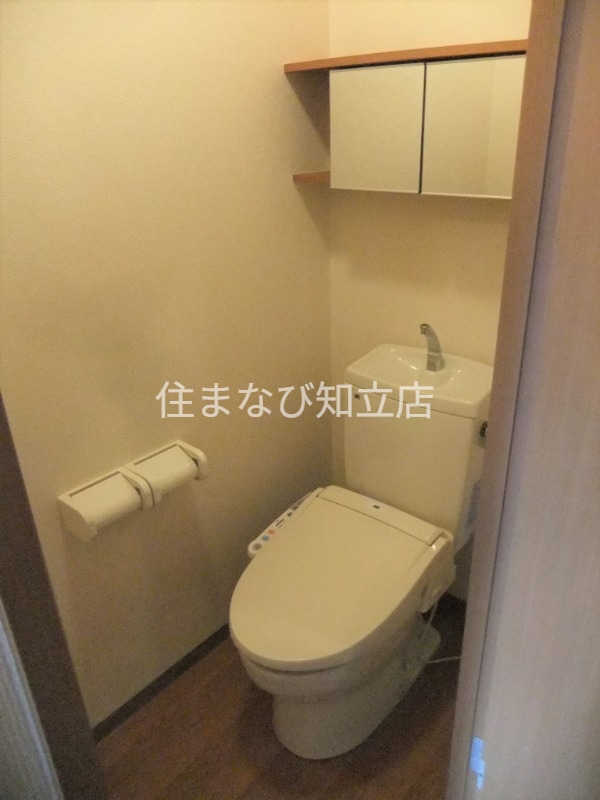 トイレ　同型タイプ