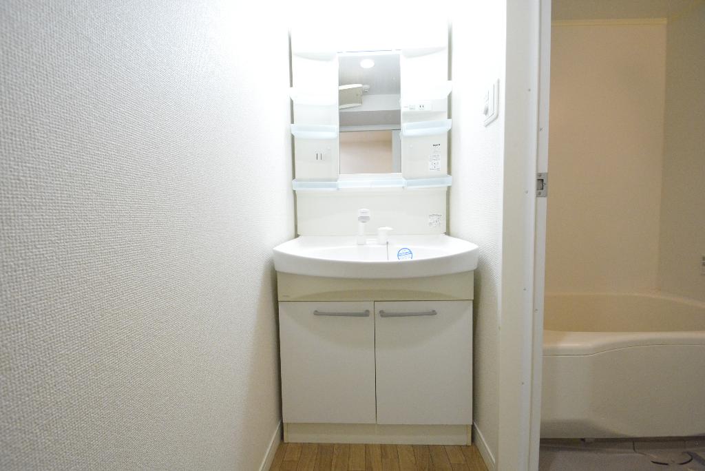 洗面設備　洗髪洗面化粧台