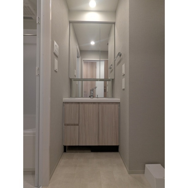 洗面設備　同タイプ写真　※現況優先