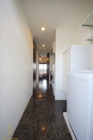 玄関　セレニテ梅田北