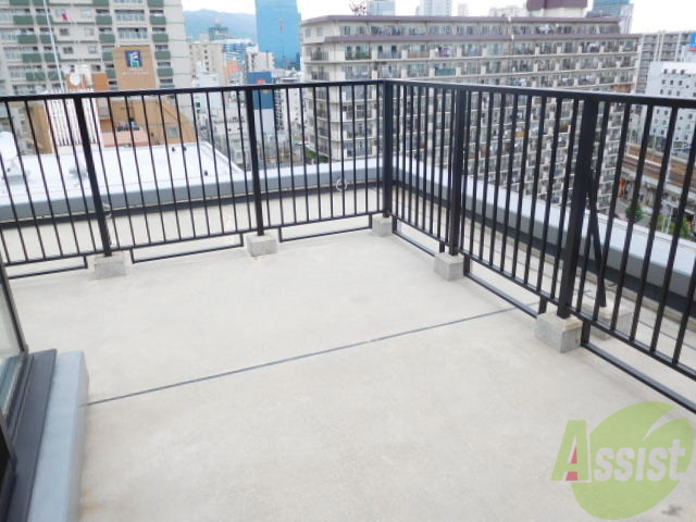 バルコニー　ルーフバルコニーとっても広いです