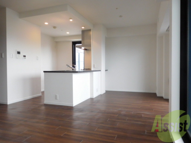 居室・リビング　どーんと広いリビングです