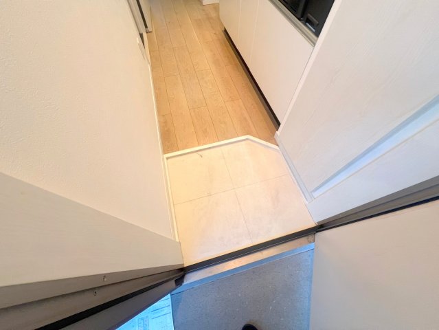 玄関　素敵な玄関は毎朝あなたを元気に送りだしてくれますよ。