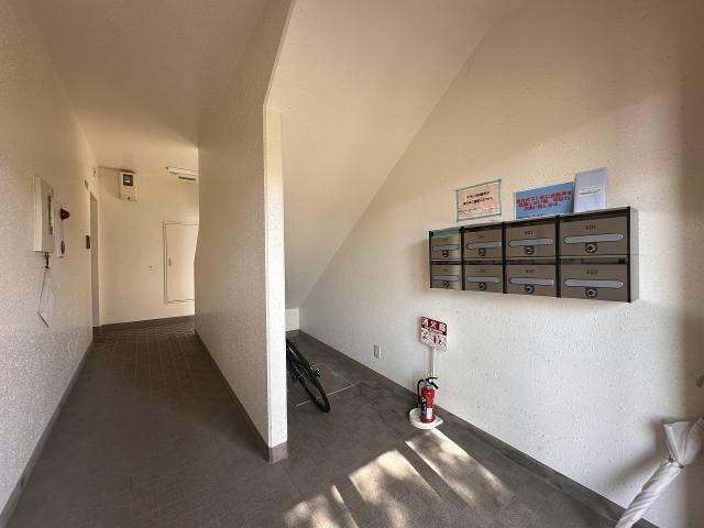 エントランス　エントランス部分