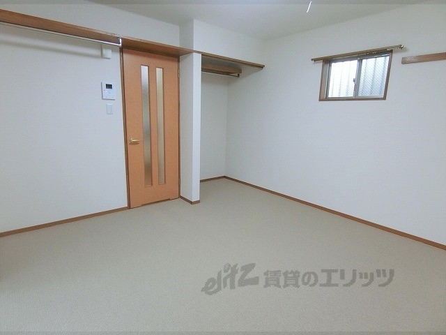 居室・リビング　居室