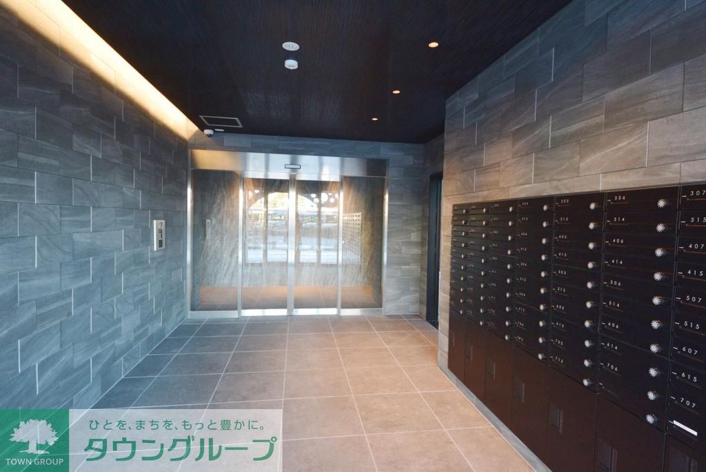 エントランス　お問合せはタウンハウジングまで！※現地待合わせ相談可能