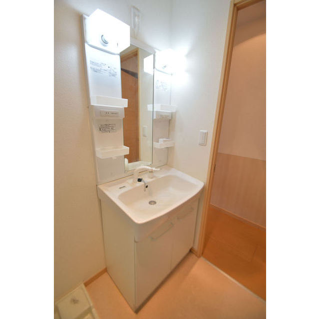 洗面設備　洗髪洗面化粧台